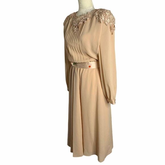Vintage 80s Pleated Chiffon Midi Dress M Pink Embroidered Applique Satin Belt - Picture 5 of 11